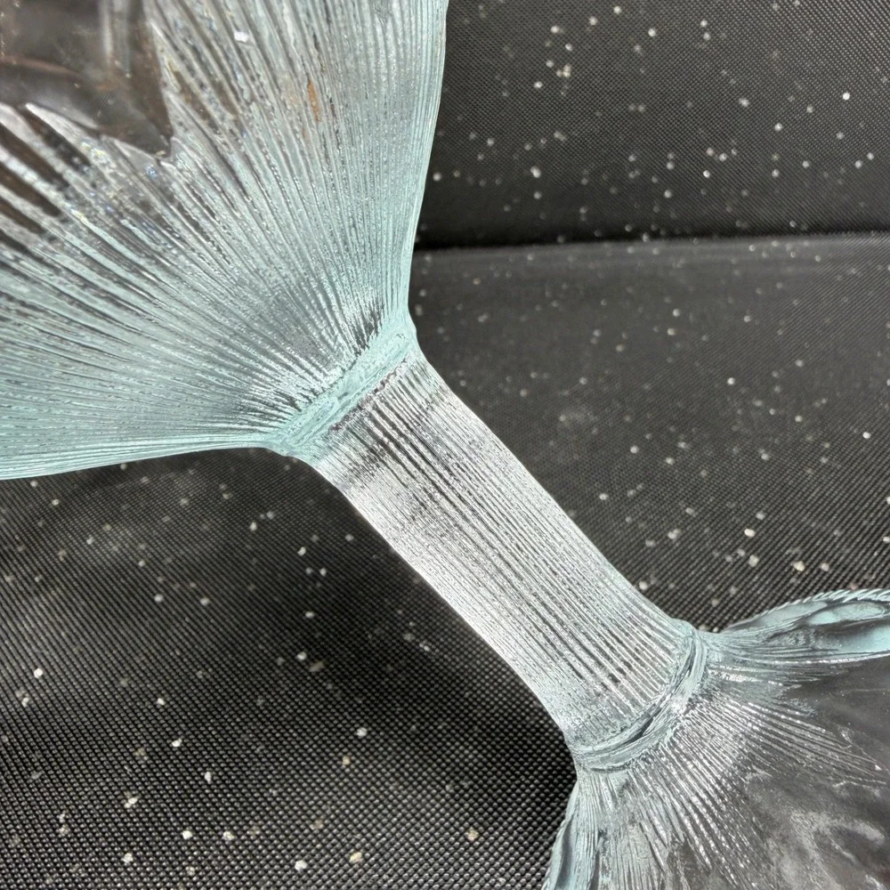 Williams Sonoma Heart Embossed Glass Dessert Martini Cups‎ Set 2 Blue Pedestal